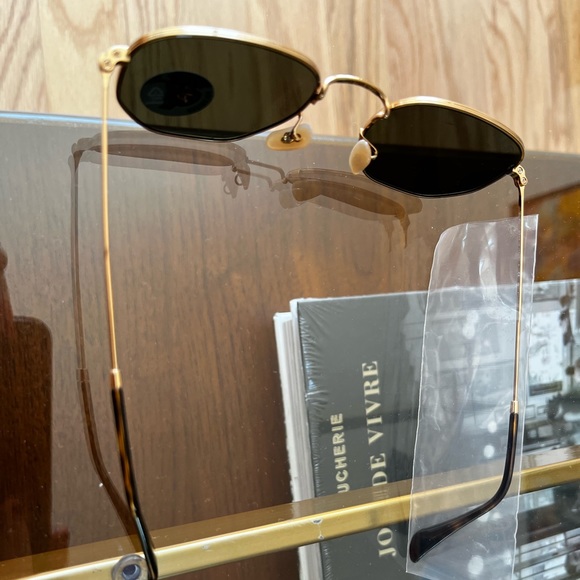 NWT Ray Ban hexagon shaped 51MM Sunglasses - Picture 6 of 7